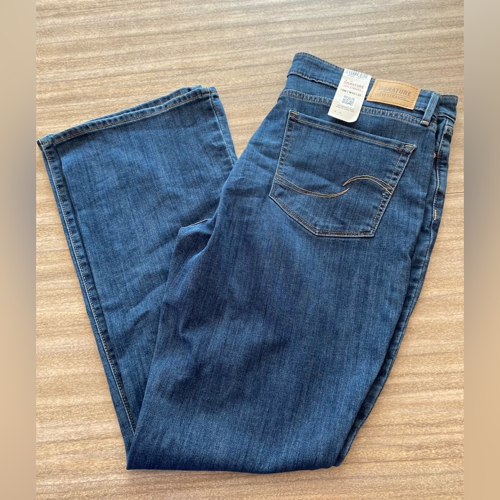 Levi jeans sz16
